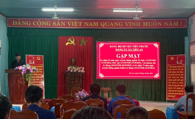Đảng ủy xã Tiên An tổ chức gặp mặt kỷ niệm ngày Truyền thống các Ban xây dựng Đảng và Văn phòng cấp ủy.